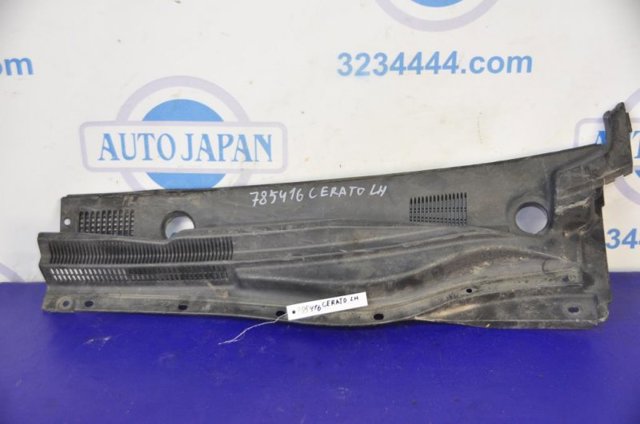 Водостік лобового скла, жабо 861502F002 HYUNDAI