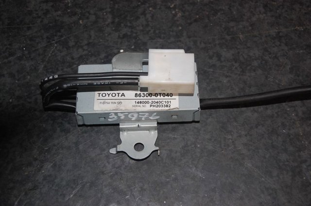 Антена на дах 863000T040 TOYOTA