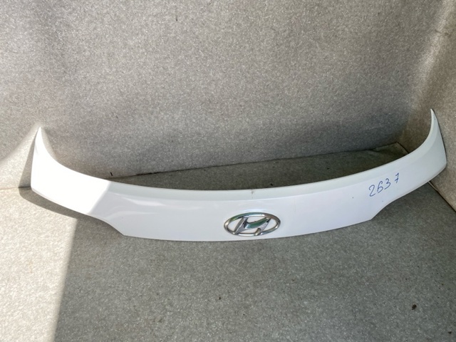 Накладка задніх 3-х/5-х дверей 873714Z000 HYUNDAI