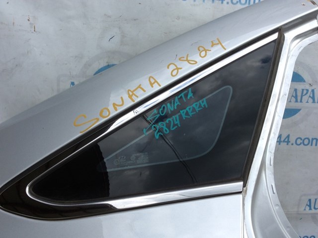 Стукло багажника, праве 87820C2000 HYUNDAI