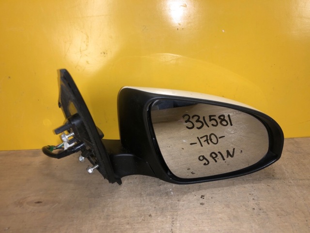 Праве бічне дзеркало 8791002G40 TOYOTA