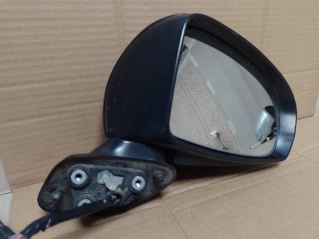 Праве бічне дзеркало 8791047190 TOYOTA