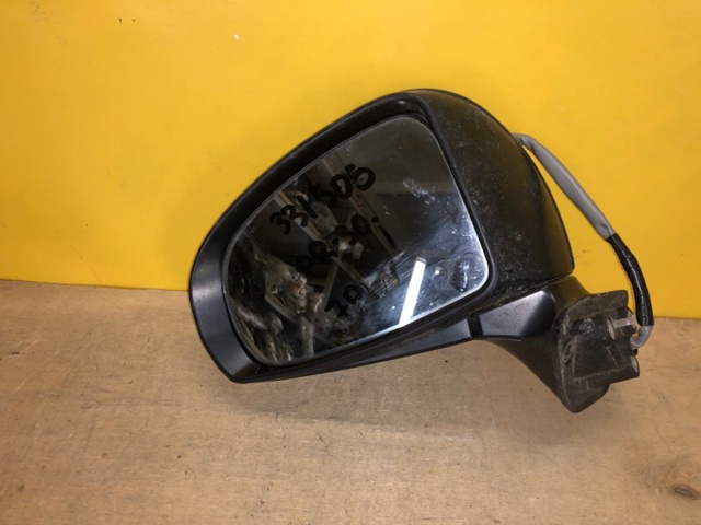 Дзеркало ліве 8794047190 TOYOTA