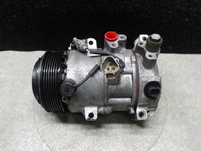 Насос кондиціонера 8832033200 TOYOTA
