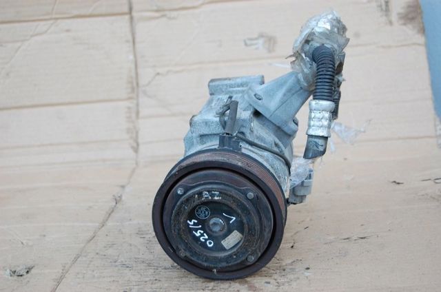 Насос кондиціонера 8832044130 TOYOTA