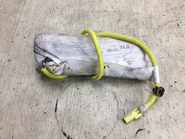 Подушка переднього сидіння 88920D5000 HYUNDAI