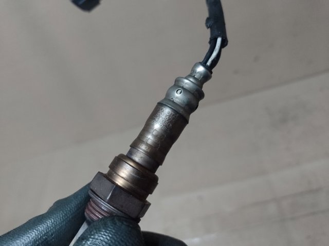 Датчик концентрації кисню у відпрацьованих газах 8946741030 TOYOTA
