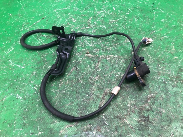 Сенсор АБС 8954206010 TOYOTA
