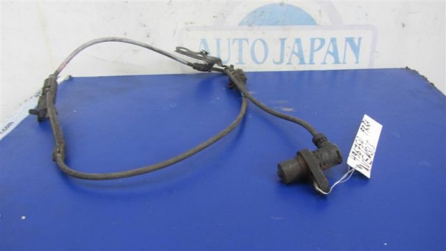 Датчик АБС (ABS) передній, правий 8954220170 TOYOTA