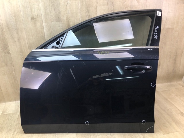 Водійські двері 8K0831051J VAG