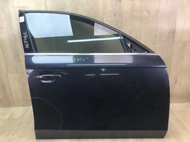 Пасажирські передні двері 8K0831052J VAG
