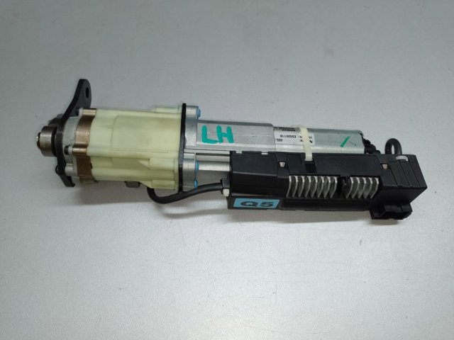 Амортизатор для багажника газовий 8R0827851D VAG