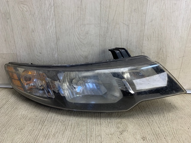 Фара правая 921021M230 HYUNDAI