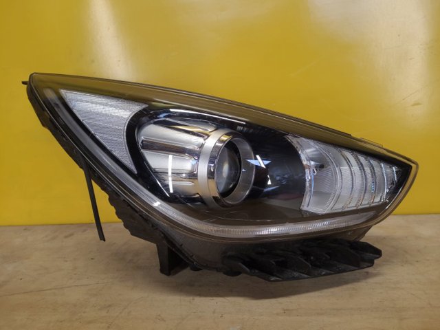Фара передня права 92102G5050 HYUNDAI