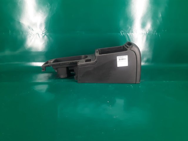 Центральна консоль торпеди 92113AG010JC SUBARU
