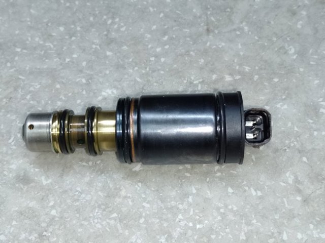 Насос кондиціонера 926004BB2A NISSAN