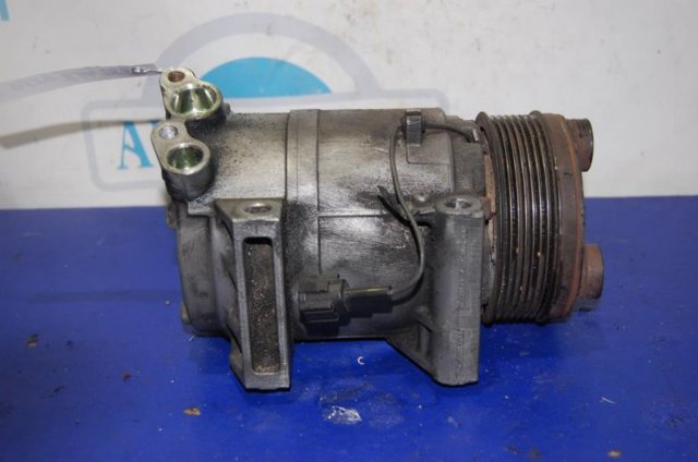 Компресор системи кондиціювання 926009FE0B NISSAN