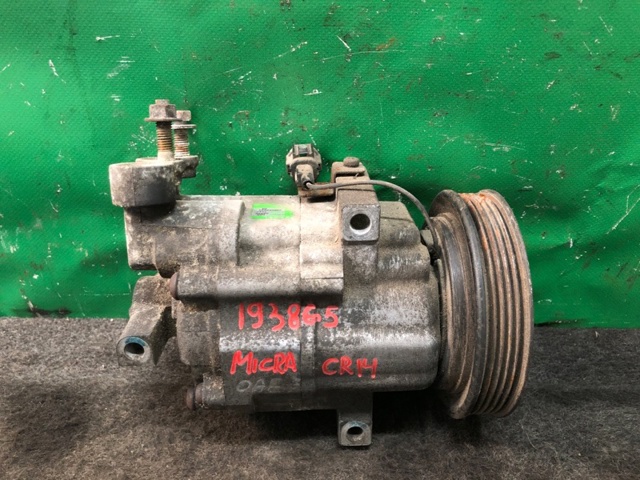 Компресор холодоагенту 92600AX020 NISSAN