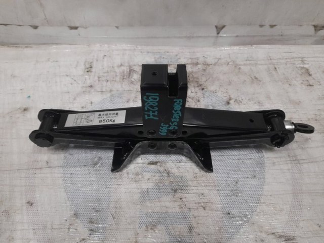 Домкрат 97030FC111 SUBARU