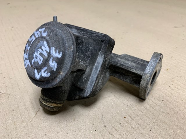 Клапан подачі вторинного повітря A0021408360 MERCEDES