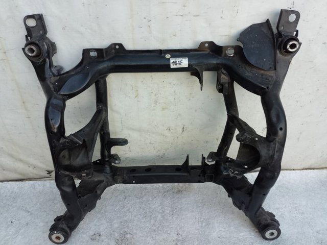 Передня балка A1643300058 MERCEDES