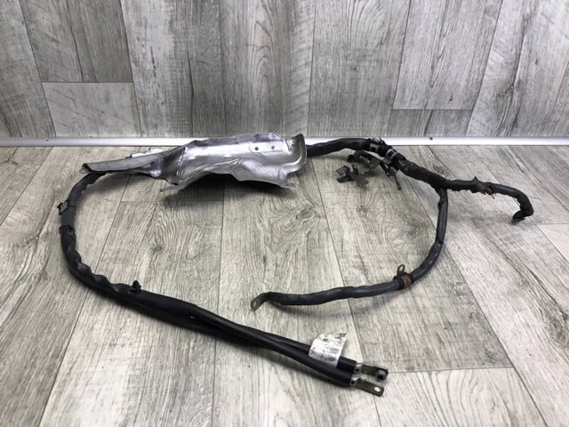 Кабель стартера A1664409508 MERCEDES
