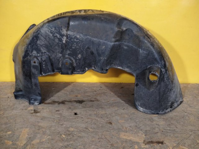 Підкрилок задній правий A1668841422 MERCEDES