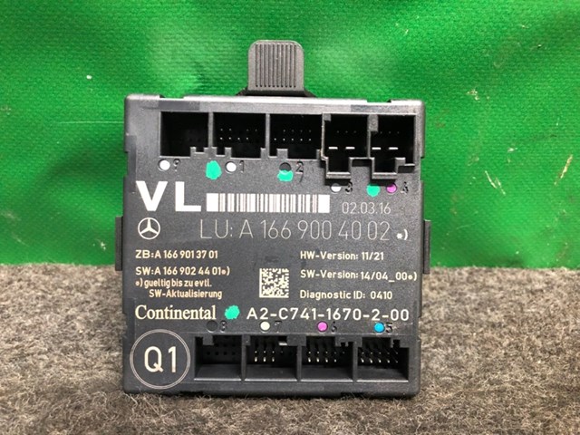 Блок комфорту передніх дверей A1669004002 NISSAN