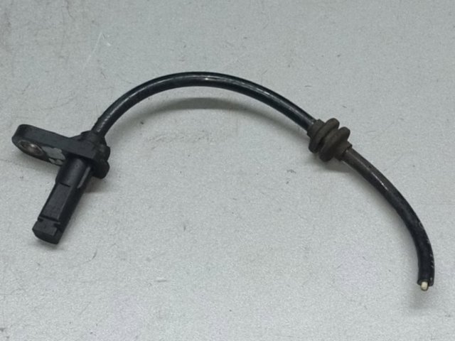 Передній датчик ABS A2115403117 MERCEDES