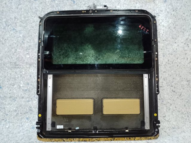 Панель люка A2117801929 MERCEDES
