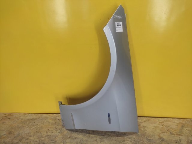 Переднє ліве крило A2128801118 MERCEDES