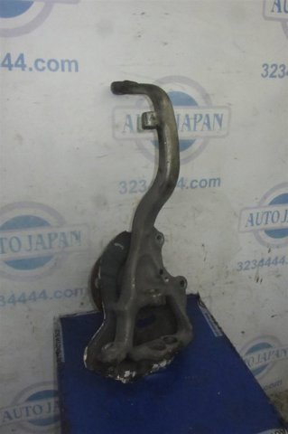 Цапфа поворотного кулака A2213324601 MERCEDES