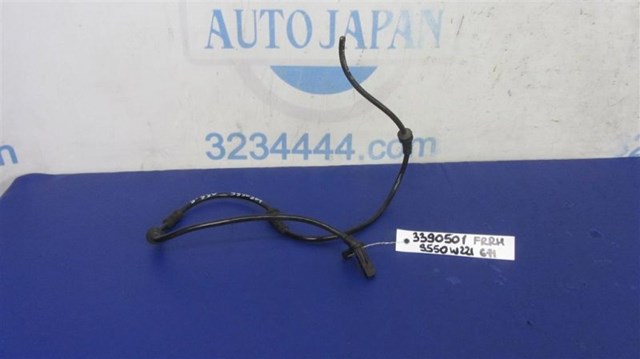 Датчик АБС (ABS) передній A2219057400 MERCEDES
