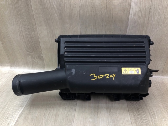 Корпус повітряного фільтра A2740901801 MERCEDES