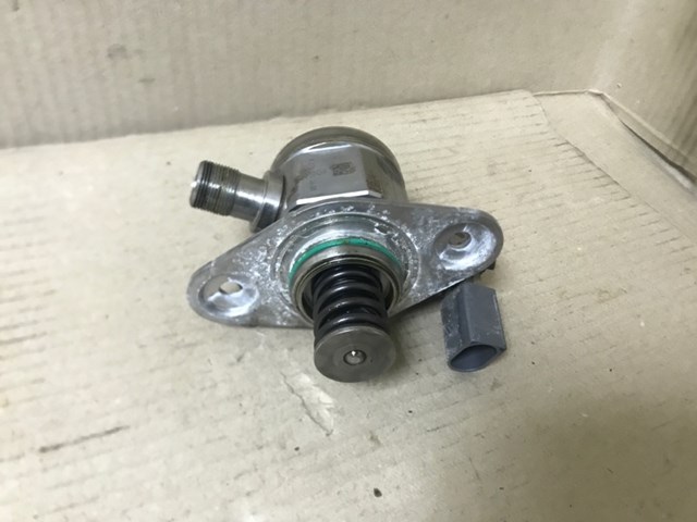 Насос паливний високого тиску (ПНВТ) - DIESEL A2760700601 MERCEDES
