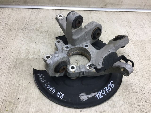 Цапфа поворотного кулака AG1Z5B758C FORD
