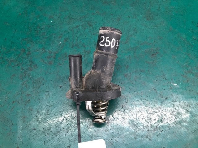 Водяна помпа термостата AG9Z8575B FORD