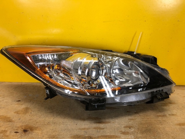 Фара комбінована, передня BBP2510K0L MAZDA