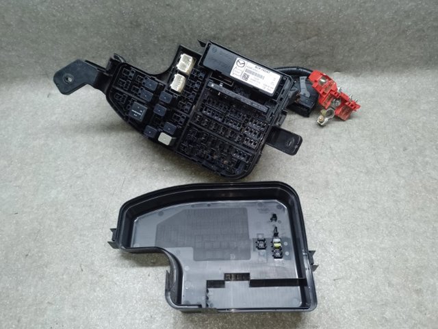 Кришка блоку запобіжників BHR166761A MAZDA