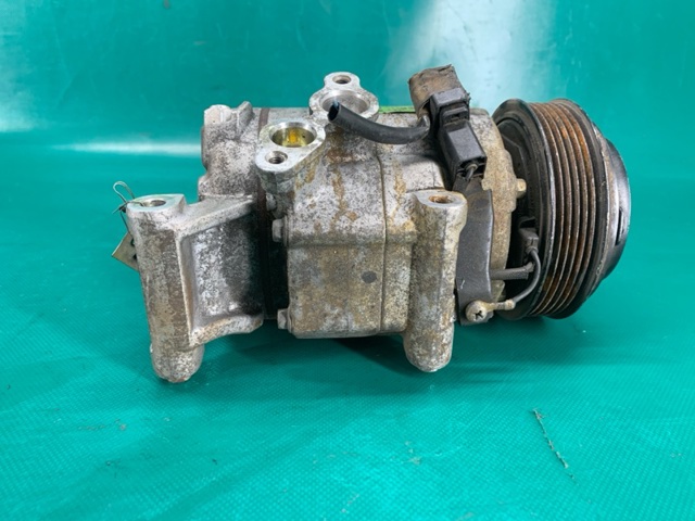 Компресор холодоагенту BHS261450 MAZDA