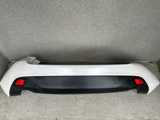 Кожух бампера заднього BJT650221 MAZDA