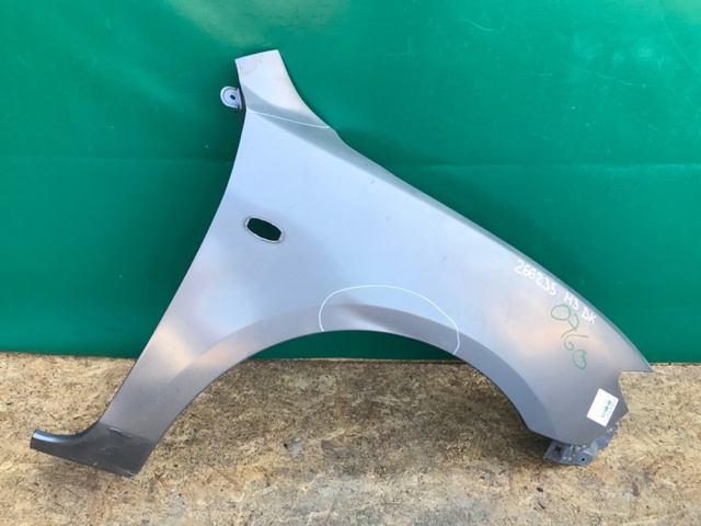 Переднє праве крило BN8V52111D MAZDA