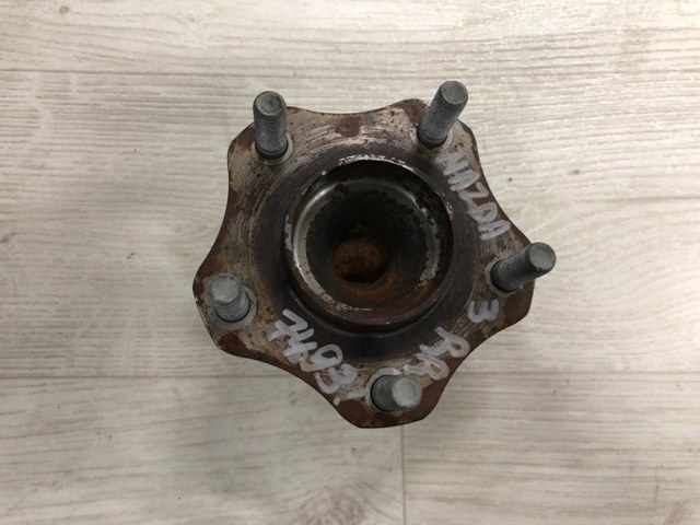 Підшипник задньої маточини BPM52615XA MAZDA