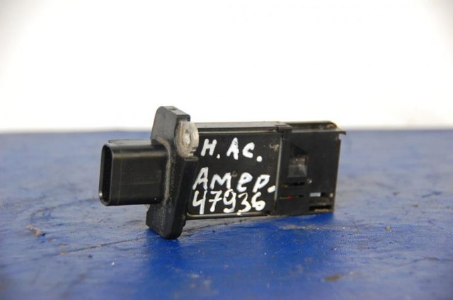 Датчик повітря на впуску CY0113215 MAZDA