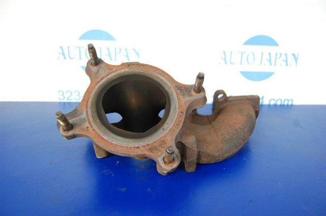 Колектор вихлопної передній CY01134F1A MAZDA
