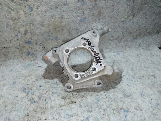 Цапфа - поворотний кулак задній, правий DG9Z5B758A FORD