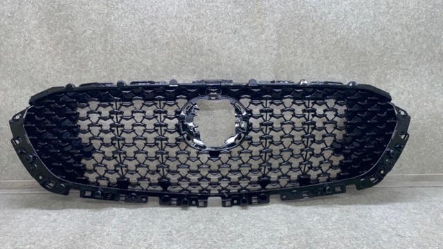 Решітка DGH950710A MAZDA