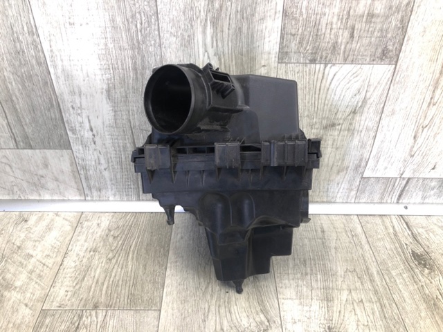 Корпус повітряного фільтра DS739A612AC FORD