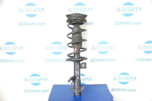 Амортизатор передньої підвіски E4302EM30C NISSAN