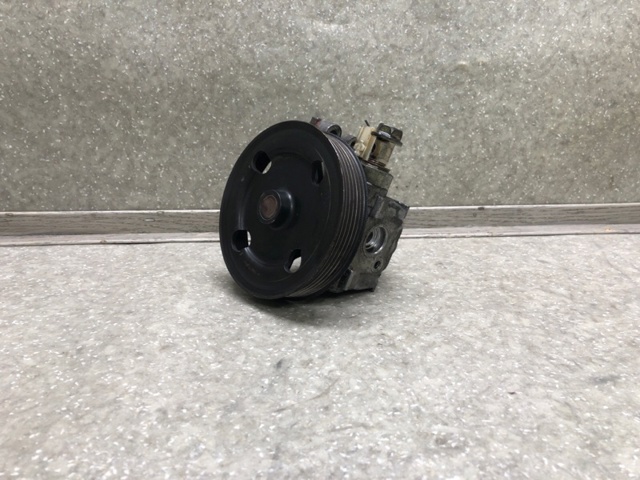 Насос ГУР (підсилювача керма) EG2132650C MAZDA